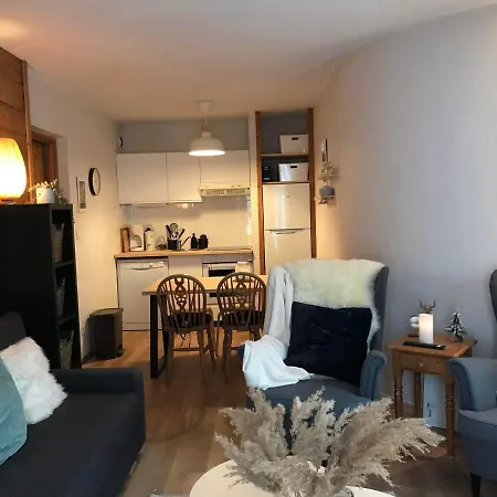 Rez-de-chaussee, Cosy T3 4 A 6 Pers Avec Piscines Interieure & Exterieure A En Haute-savoie דירה Samoëns